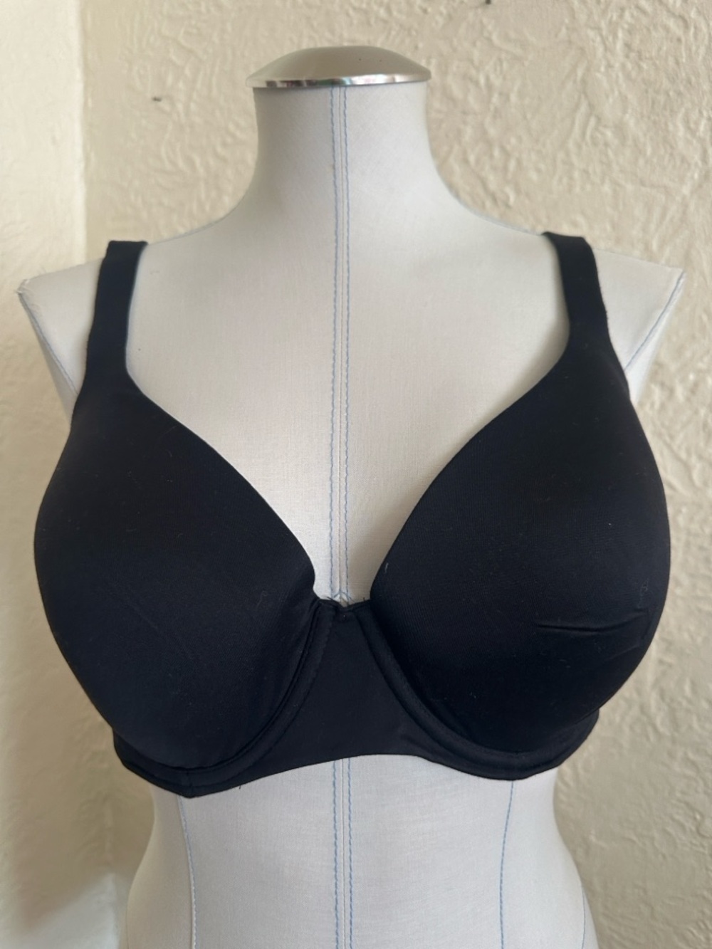 Soma Embraceable Perfect Coverage Black Bra 38DD